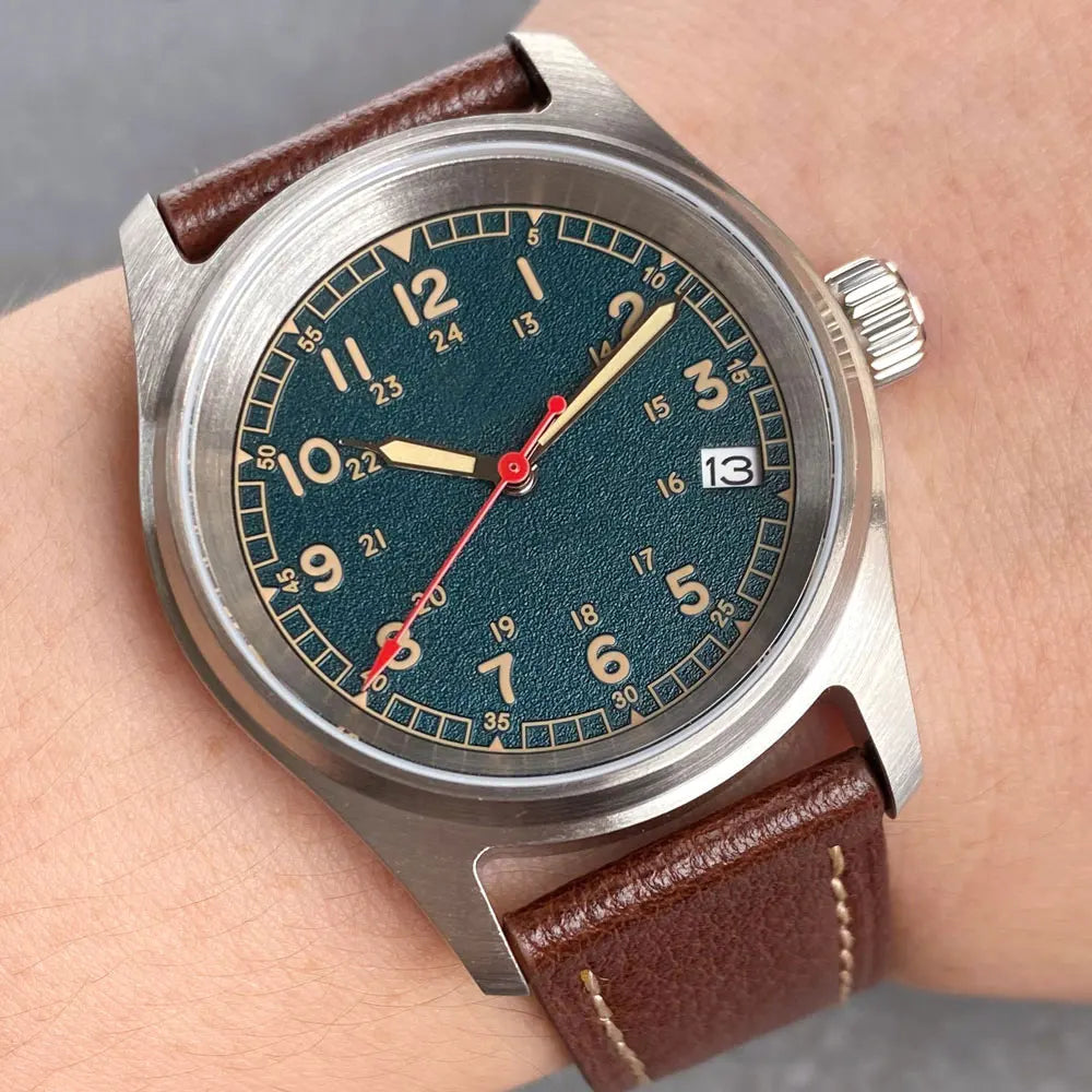 36Mm Vintage Field Diving Watch Business Mechanical Men Wristwatch NH35 Movt Small Pilot Watch 3.8 Date Red Arrow Hand